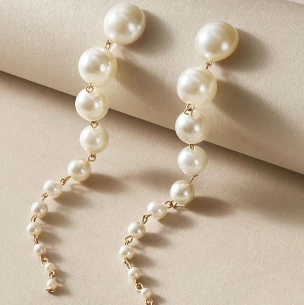 NWOT Faux Pearl Drop Earrings